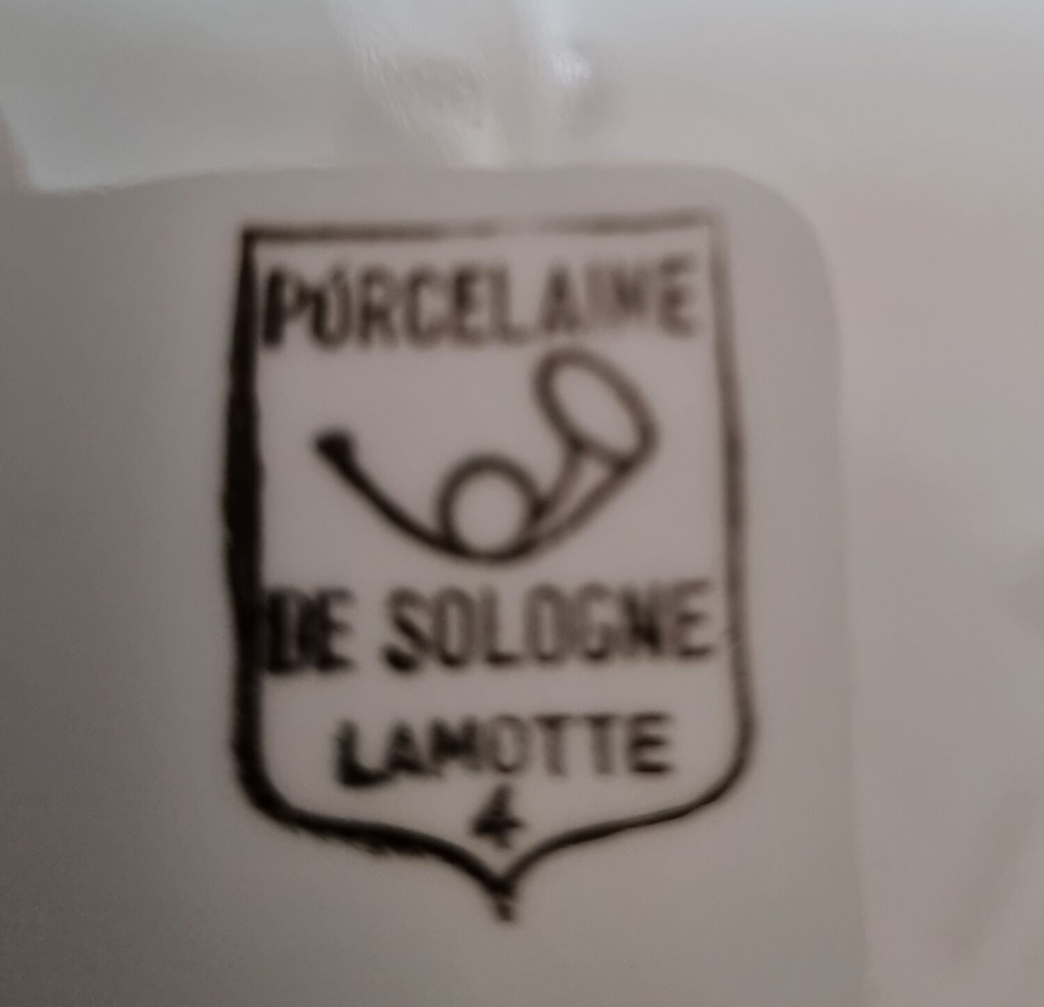 7 soup plates, Sologne porcelain