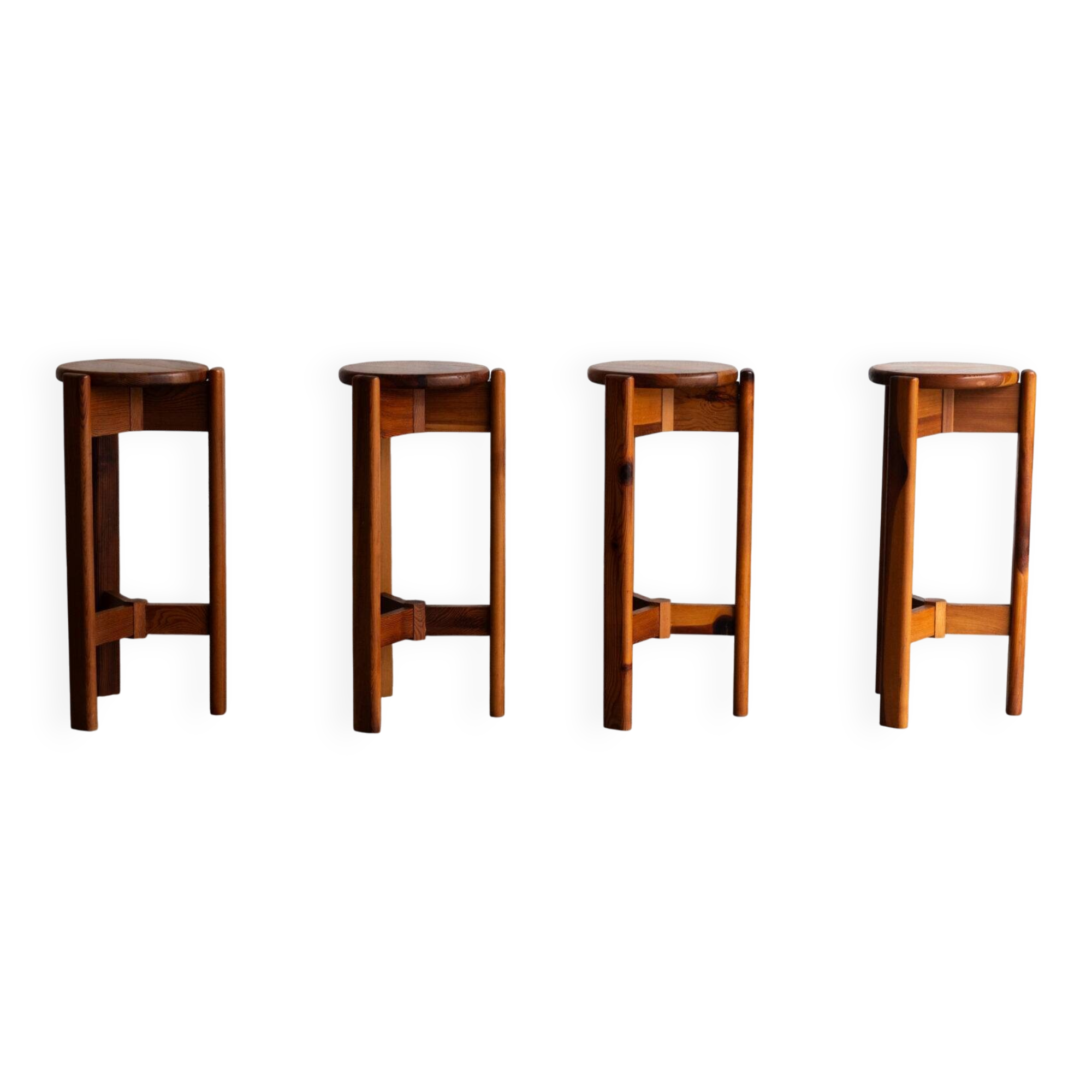 Ensemble de 4 tabourets de bar, design français, années 1970