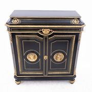 Commode de style Napoléon III, France, vers 1880.