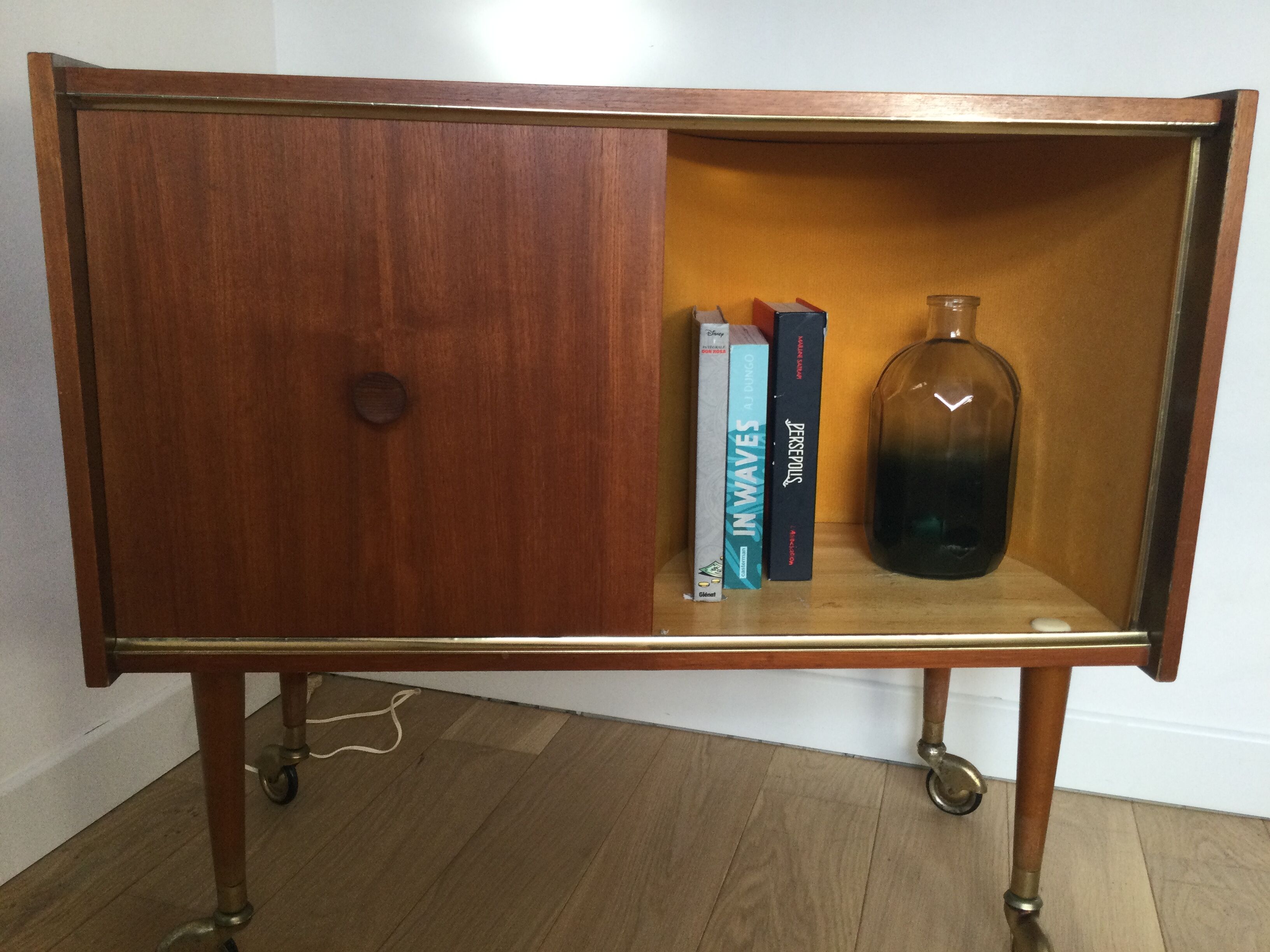 Buffet vintage