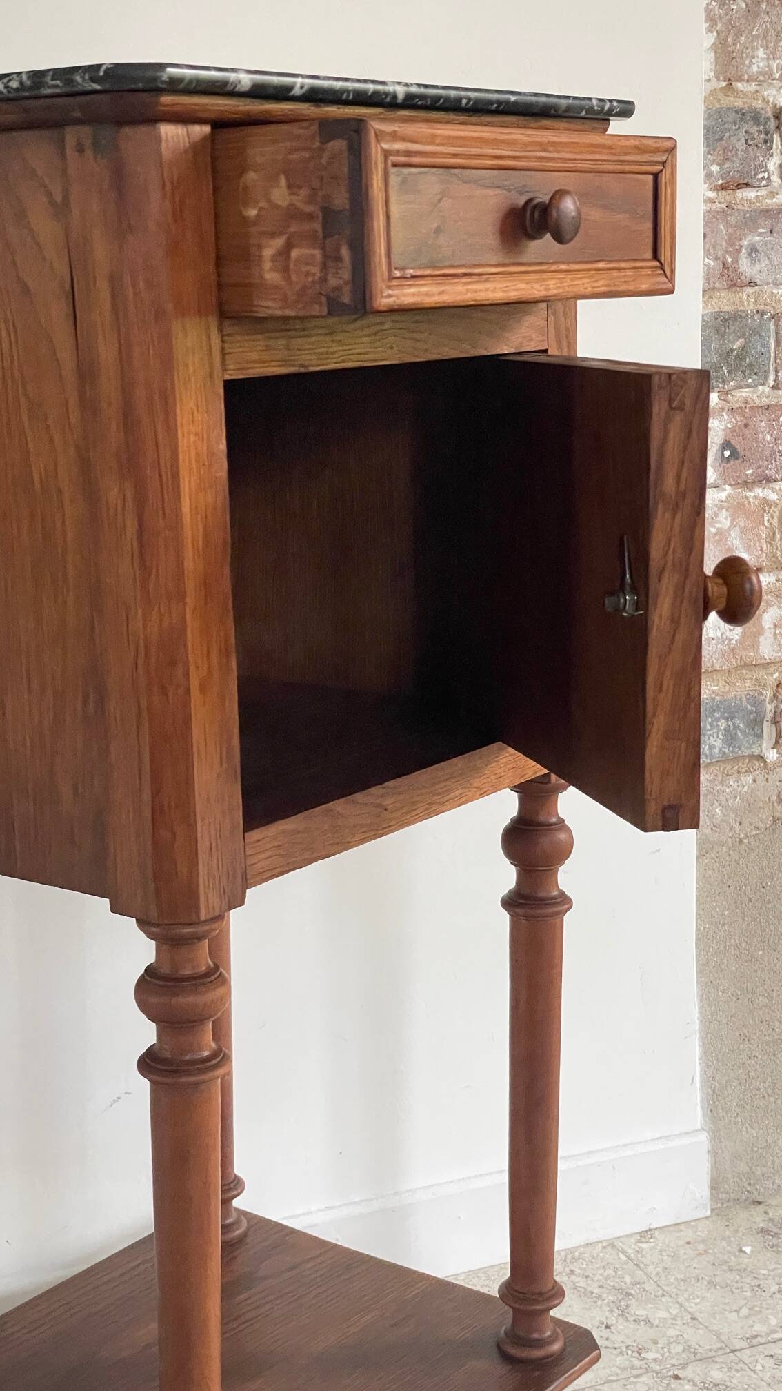 Antique bedside table in wood and marble