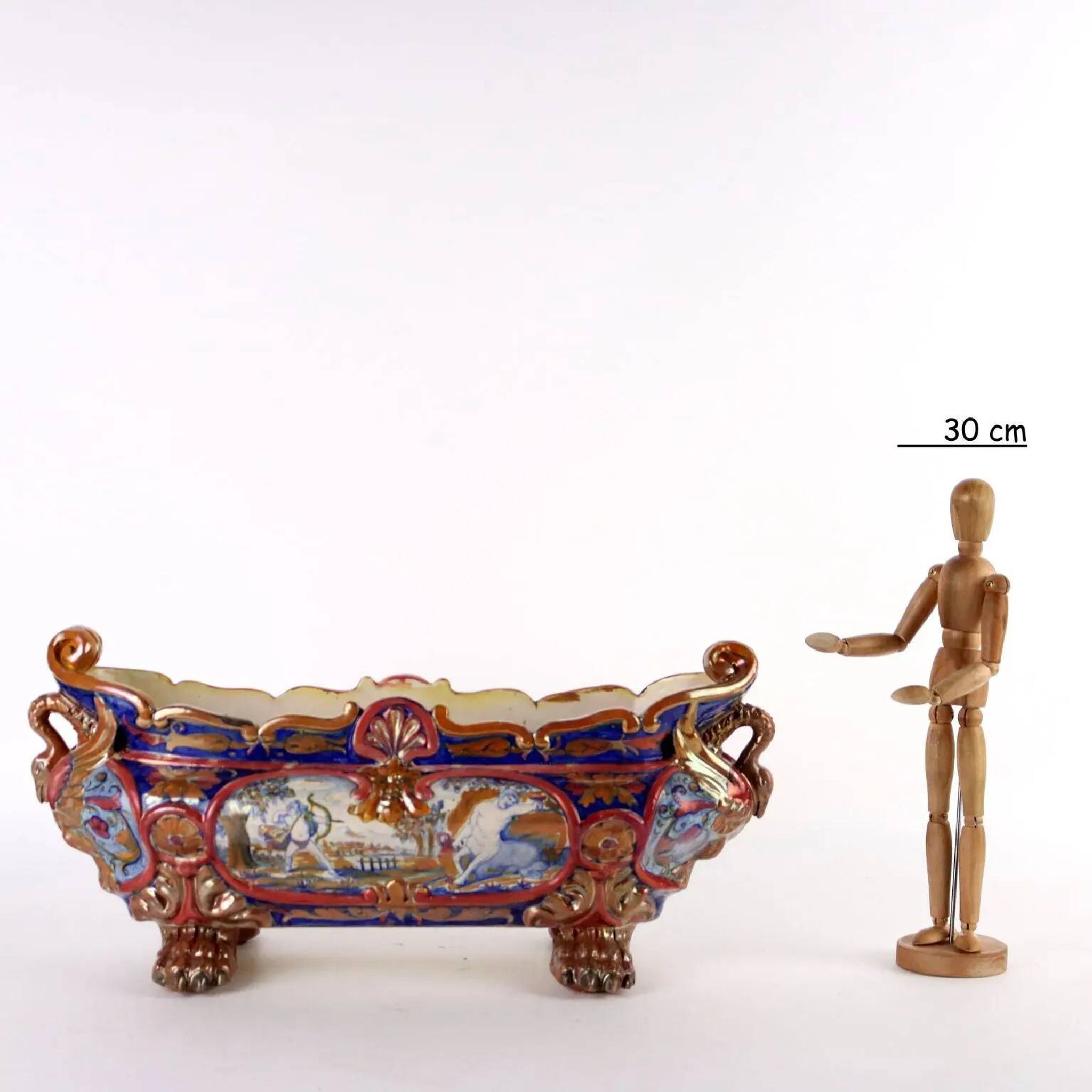 Antique jardinière in majolica Man. Santarelli Gualdo Tadini Italy 1920s