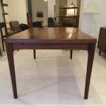 Ensemble table et chaises en palissandre