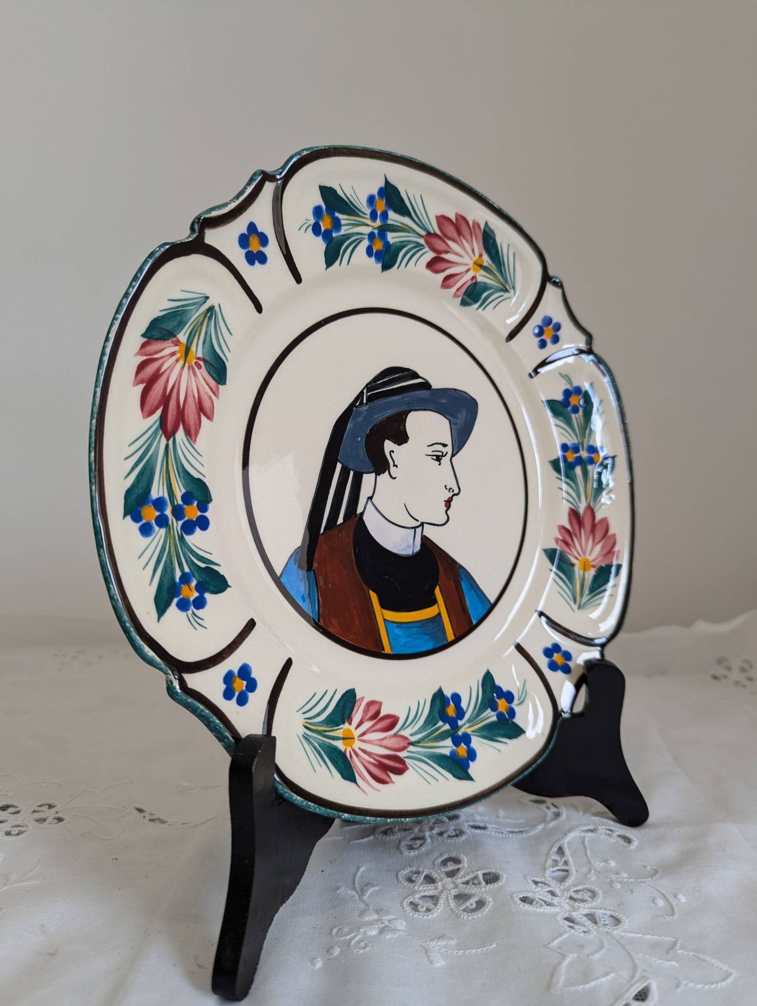 Old Breton HB Quimper plate