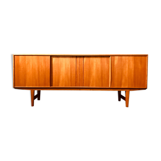 Enfilade en teck du milieu du siècle par E.W. Bach. Années 1960