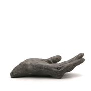 Cast iron silver-coloured catchall in the shape of a hand, 1970s sculpture.