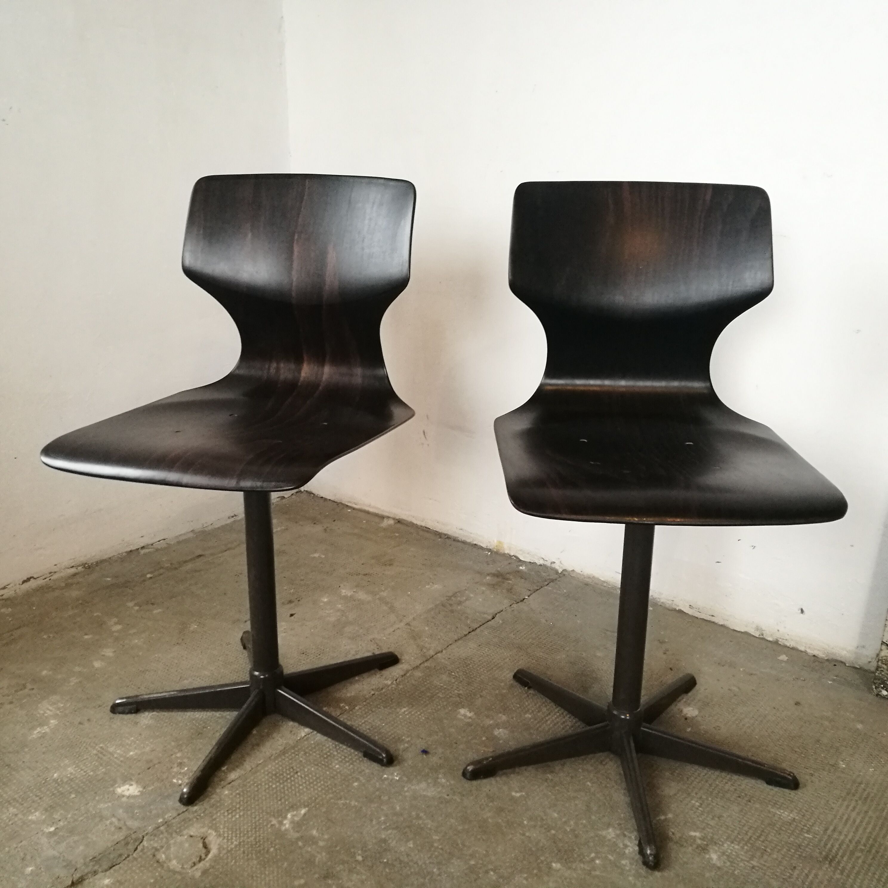 Pair of chairs Pagholz, Flototto