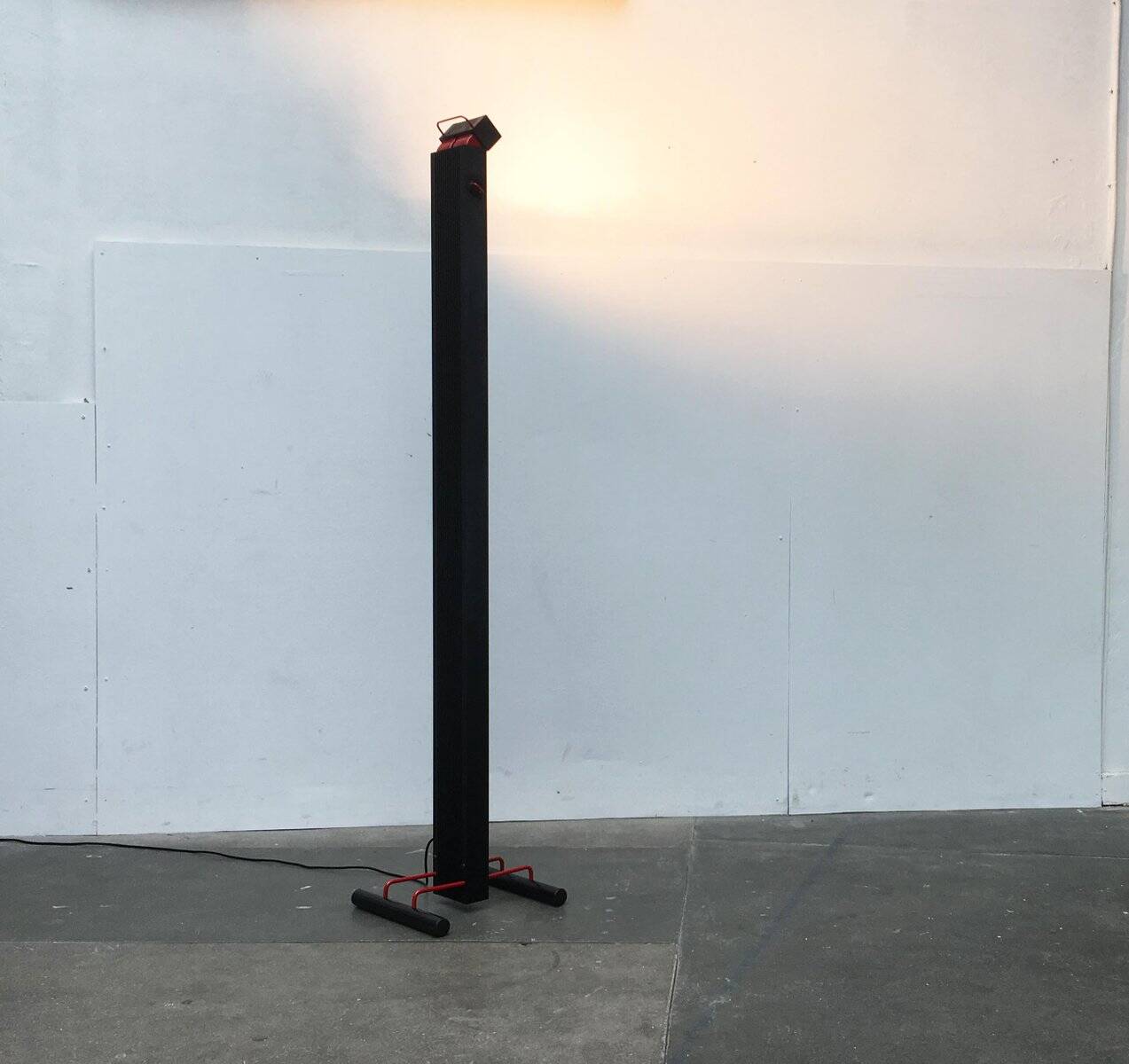 Italian Vintage Floor Lamp Zagar Terra by Silvio Carpani for Stilnovo, 1970s