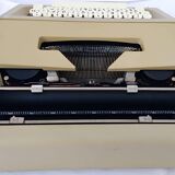 Olivetti lettera 25 typewriter, 1970s, with its carrying case