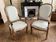 Paire de fauteuils restauration