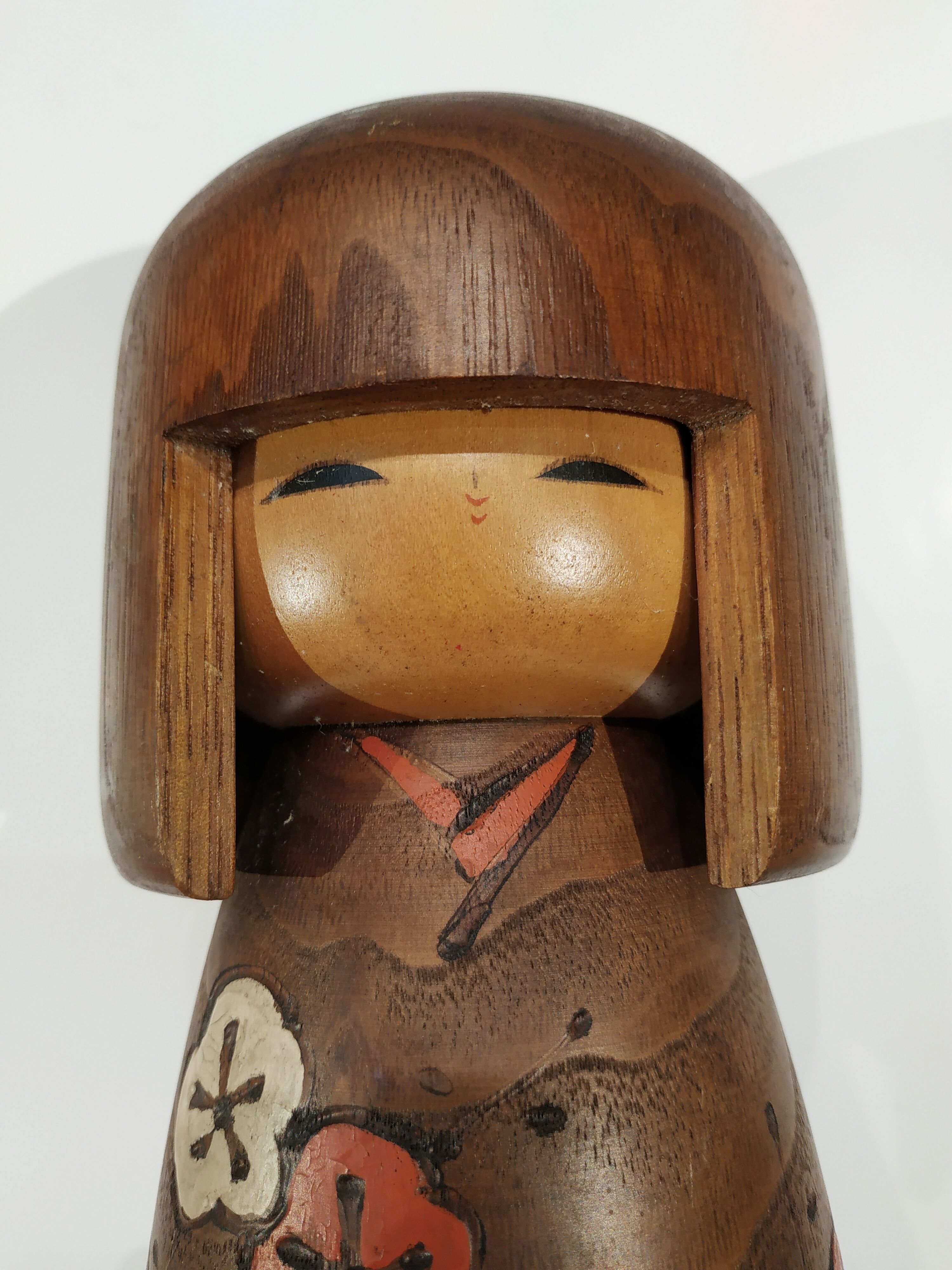 Kokeshi usaburo workshops 1970-80 Japan - plum blossom decoration