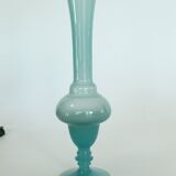 Vase soliflore en opaline bleu