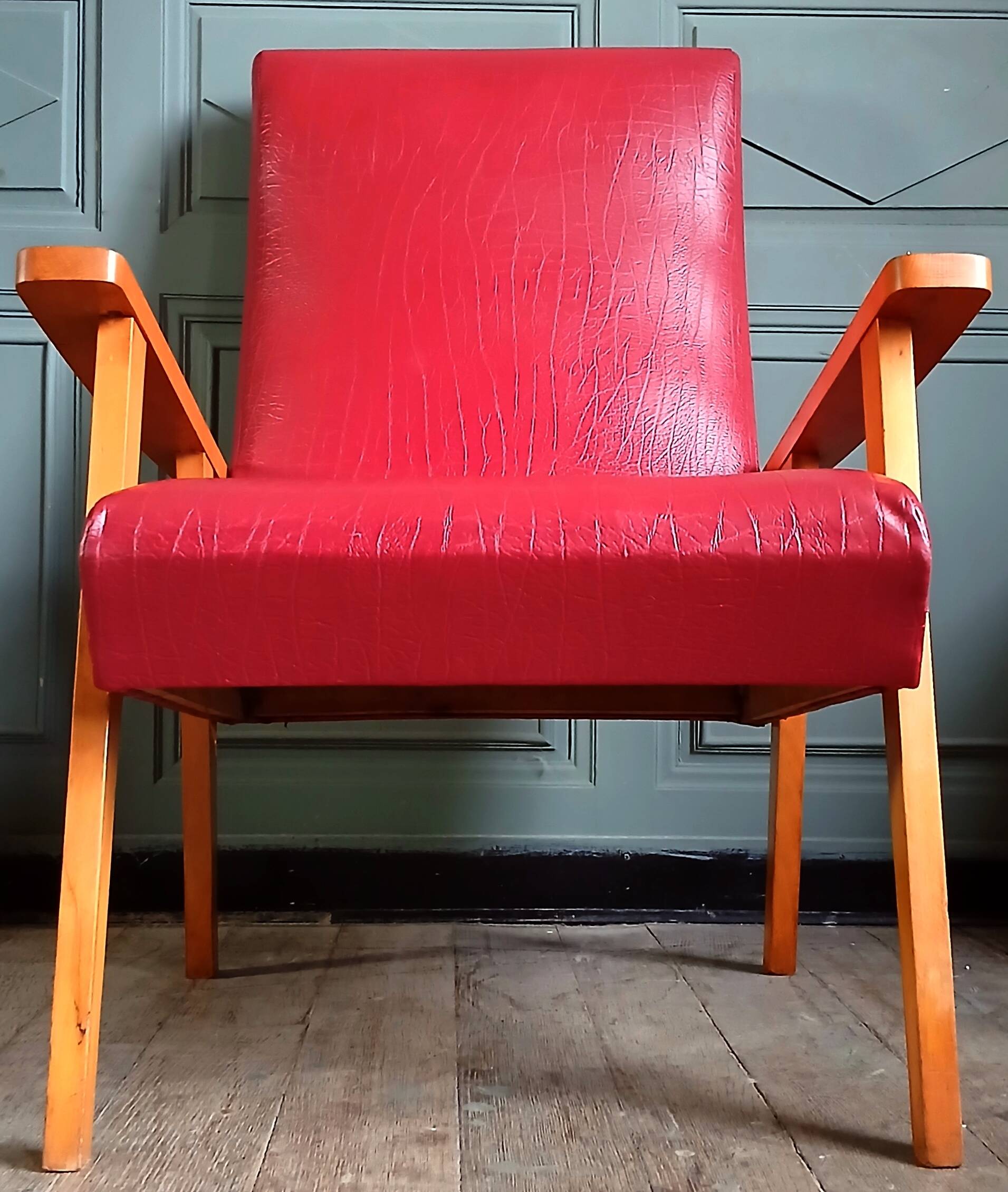 Compass leg armchair in solid beech & red crocodile-effect faux leather