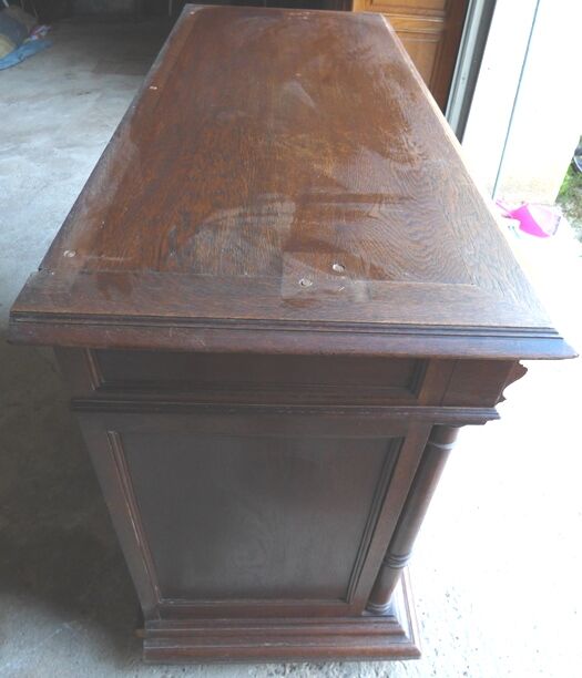 Low cabinet two doors two drawers Henry II style