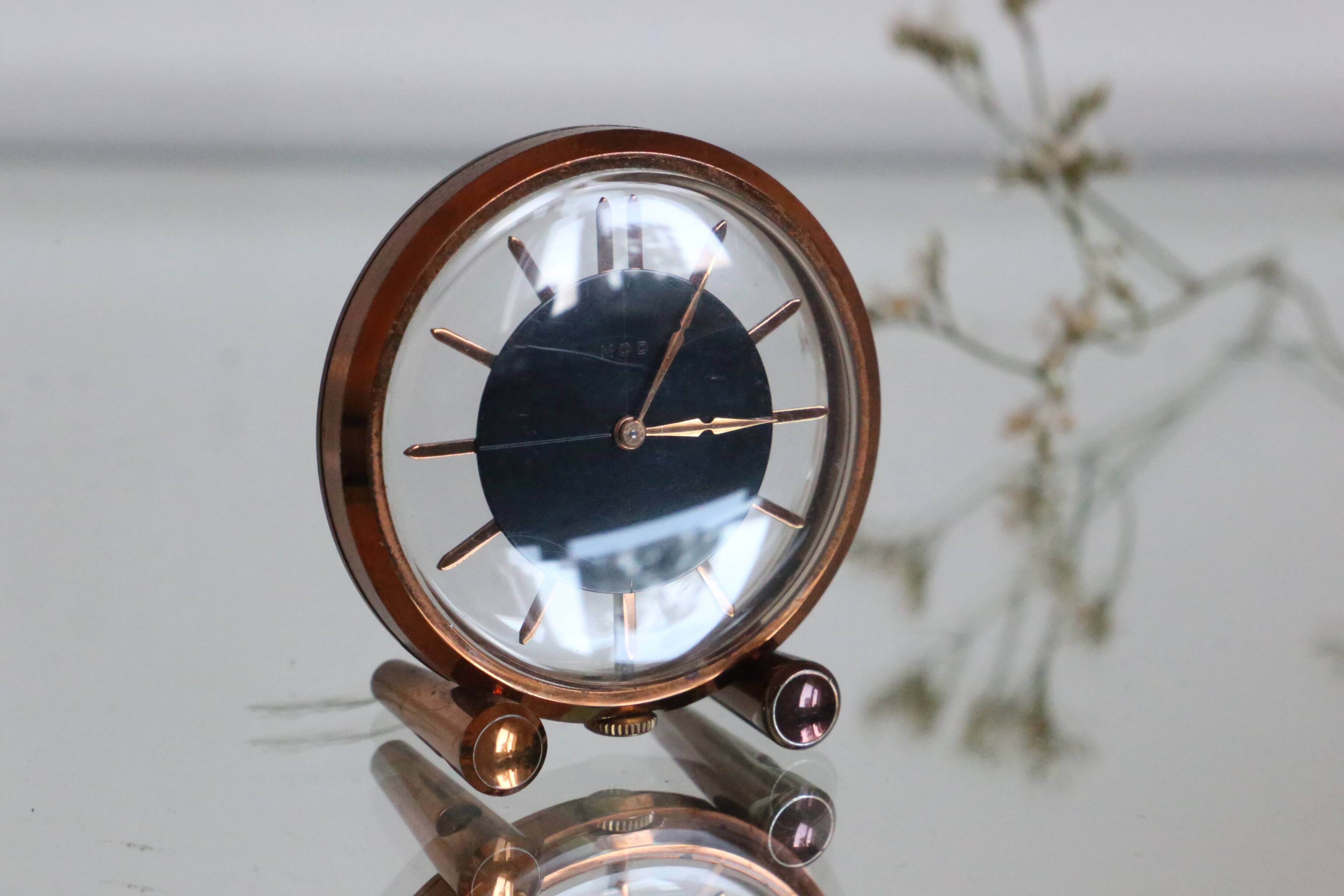 Desk clock, MOD, 1940/50