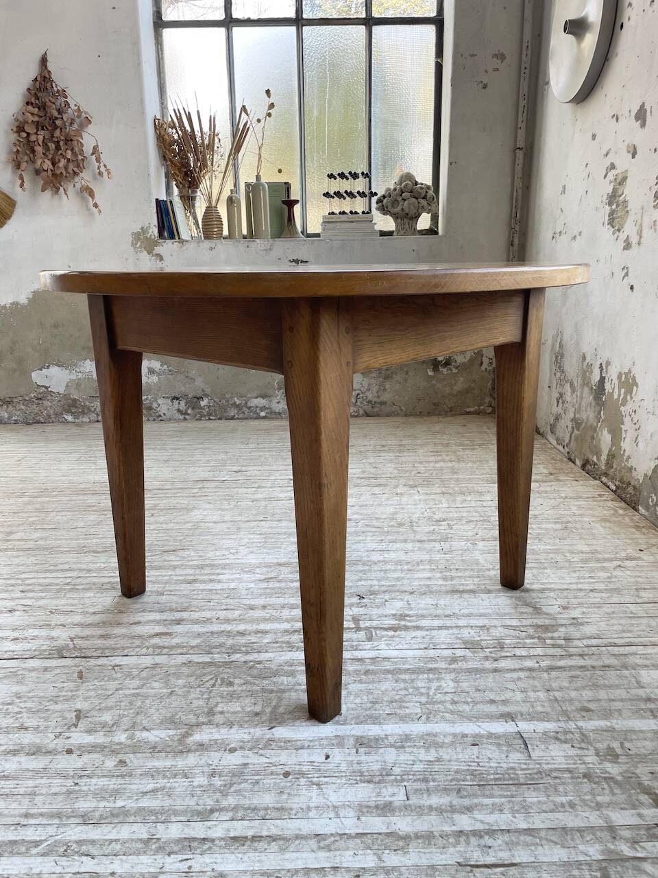 1950s round oak table