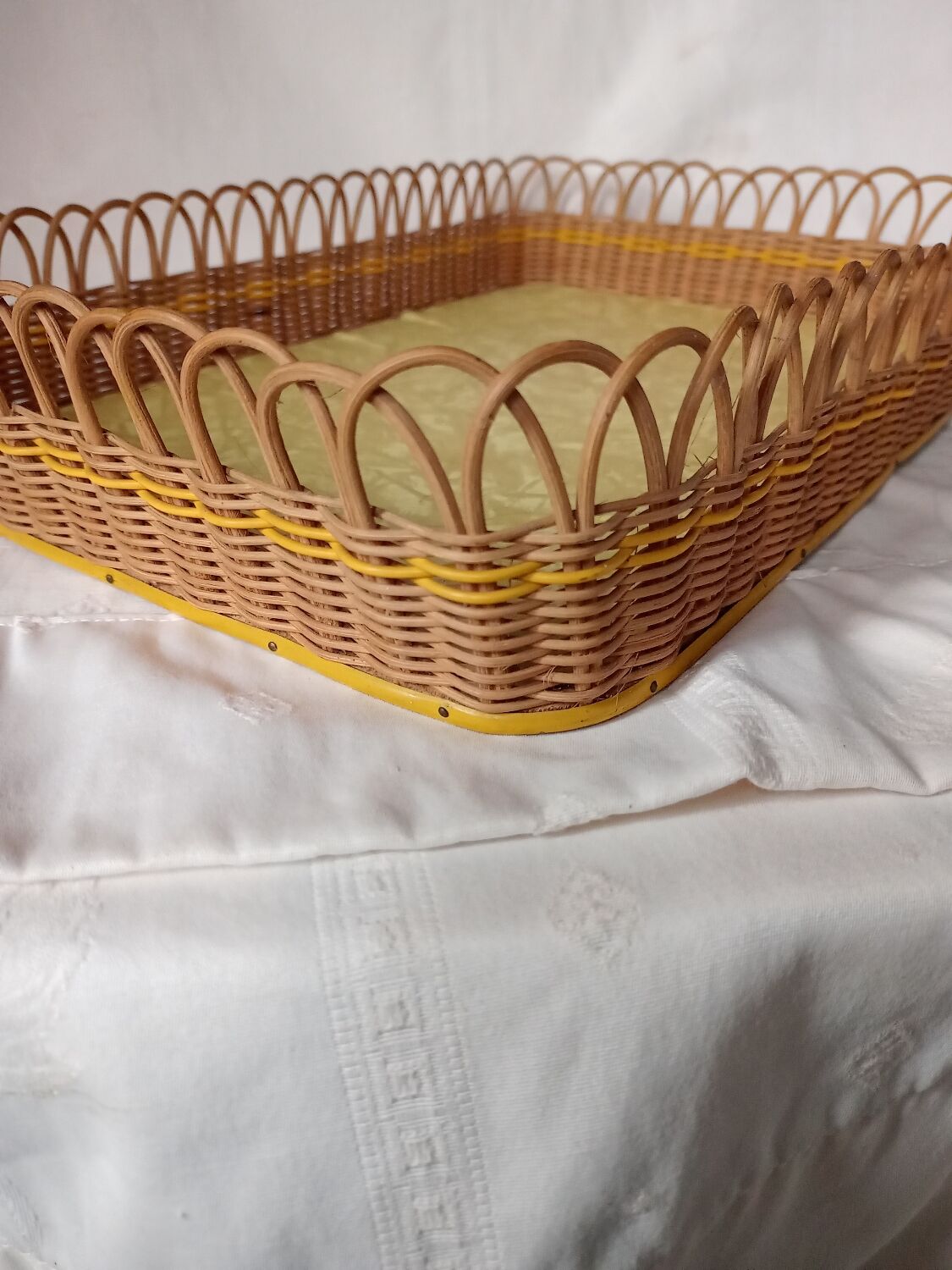 Vintage wicker tray