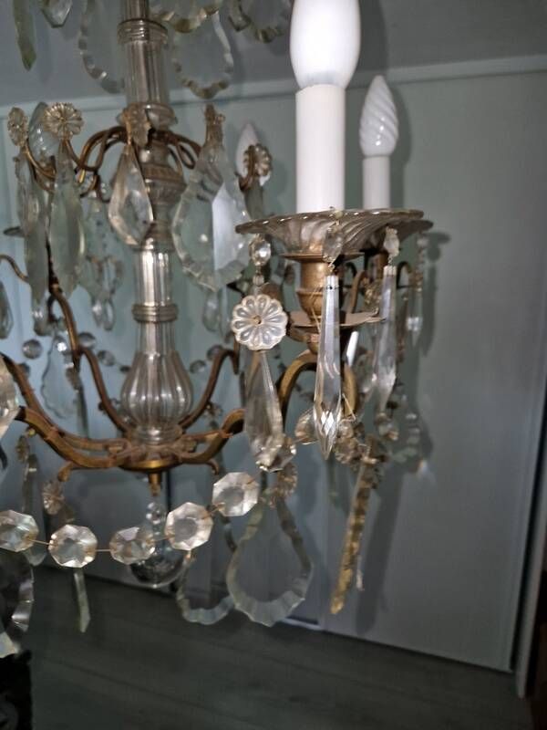 Brass chandelier with glass shaft, crystal tassel plates and daggers - 6 lights