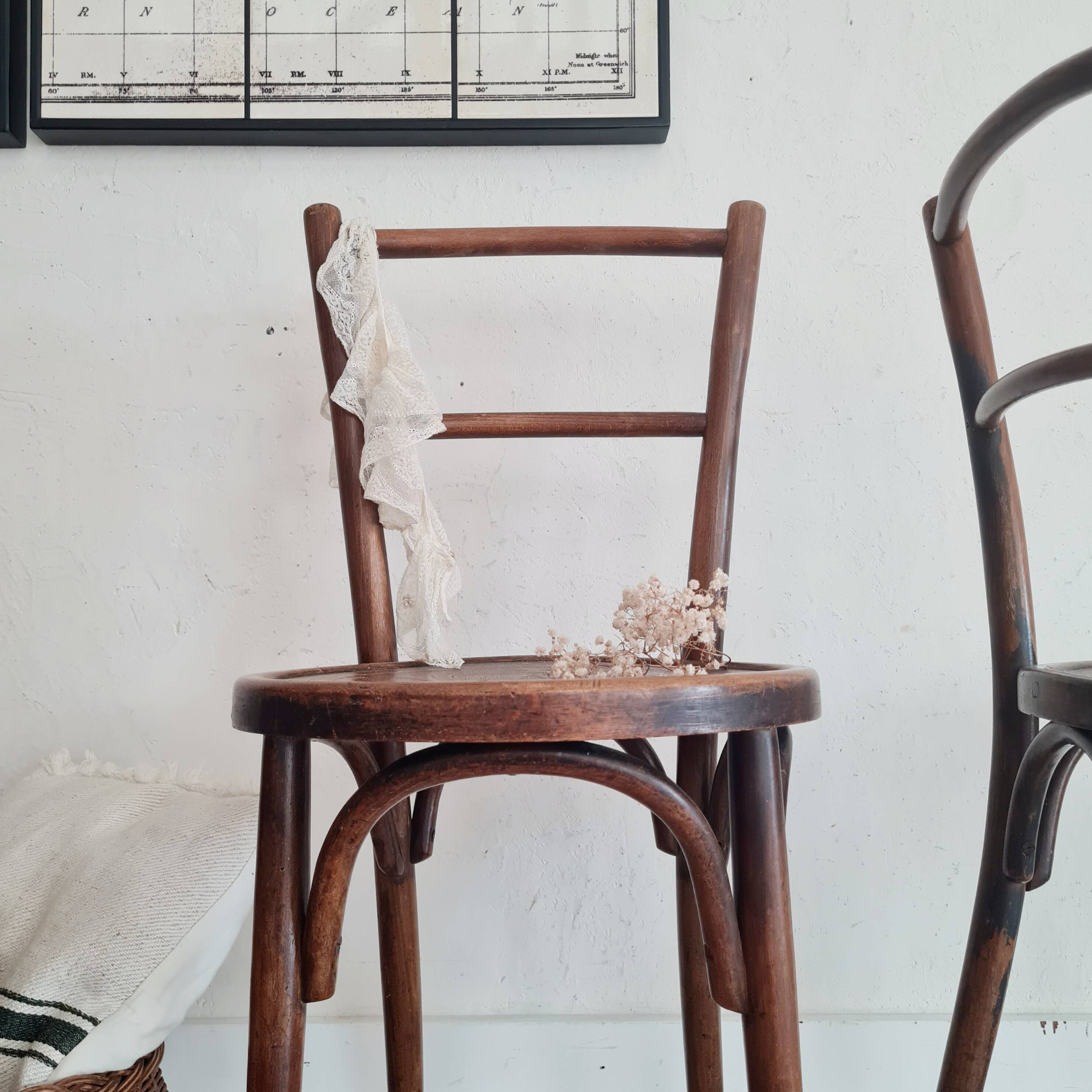 Chaises bistrot bois courbé