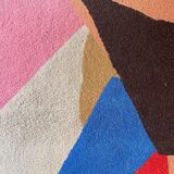 Tapis en laine touffetée à la main Tisca, signé “ILES”, France, années 1990