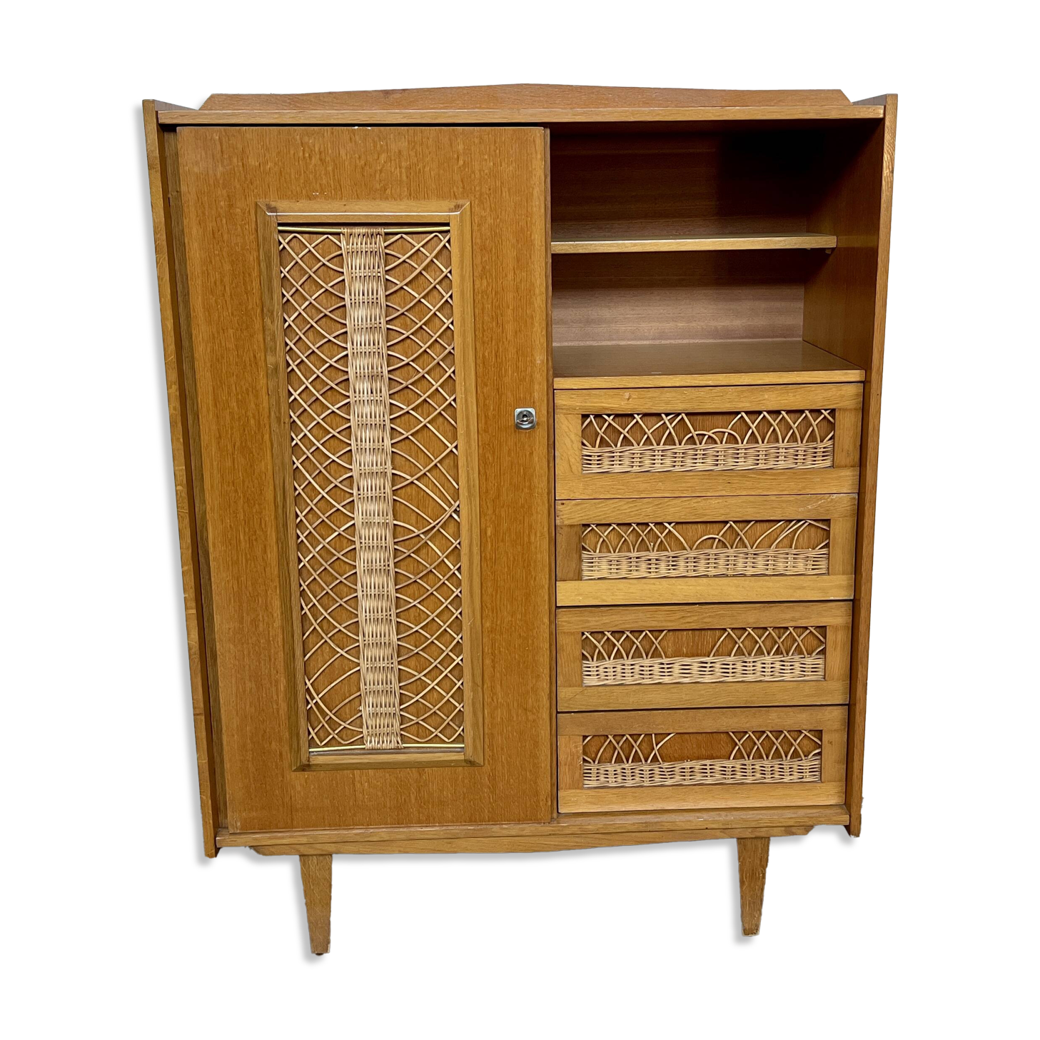 🌿 Vintage wood & cane wardrobe – Scandinavian style ✨