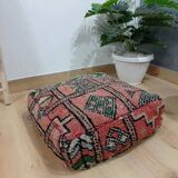 Handmade Berber pouf in wool 60 X 60 X 20 CM