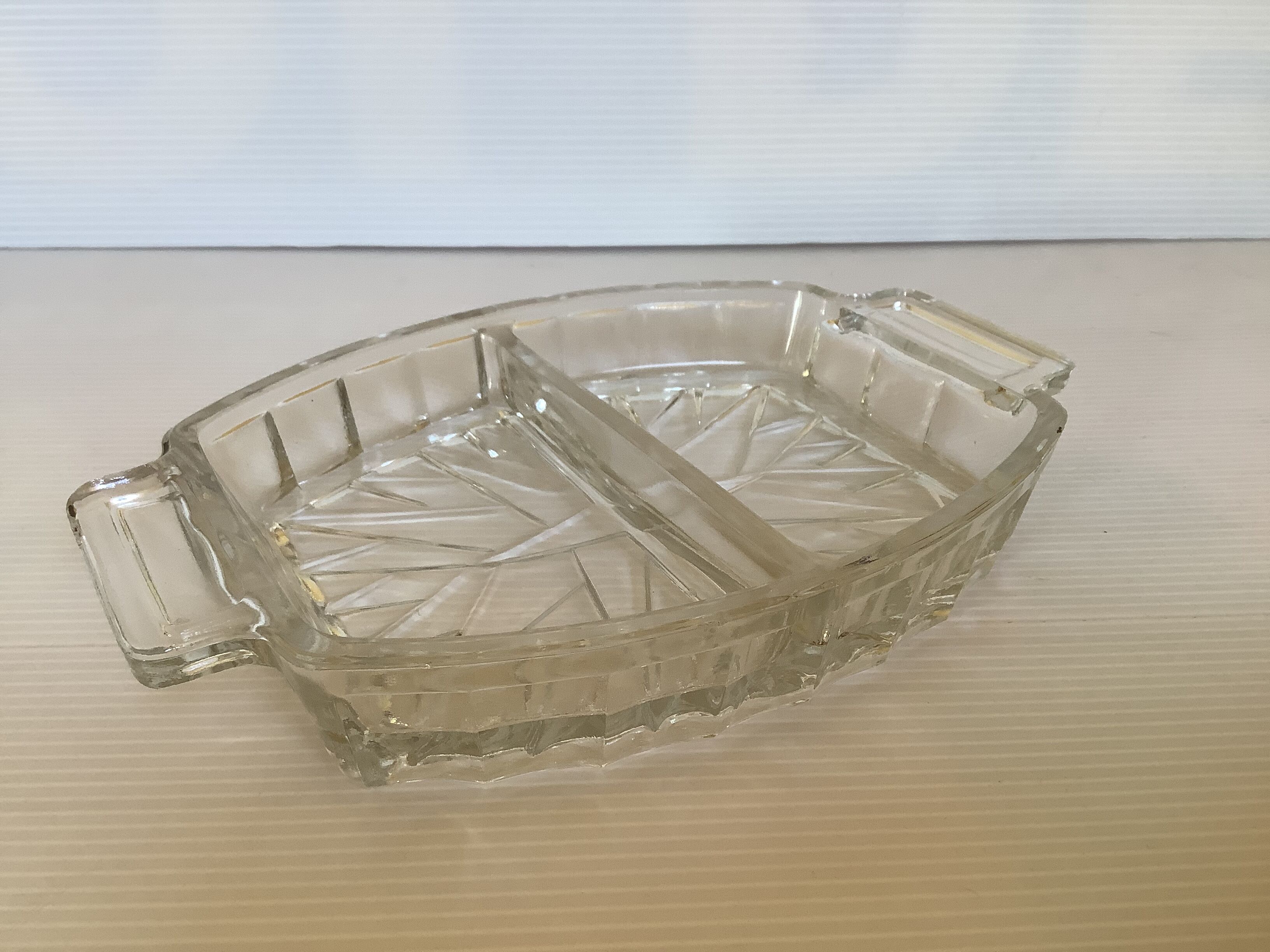 Thick moulded glass ramekin server