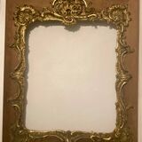 Cadre de miroir ou de tableau en stuc doré