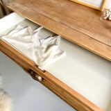 Commode ancienne, meuble de métier en orme massif