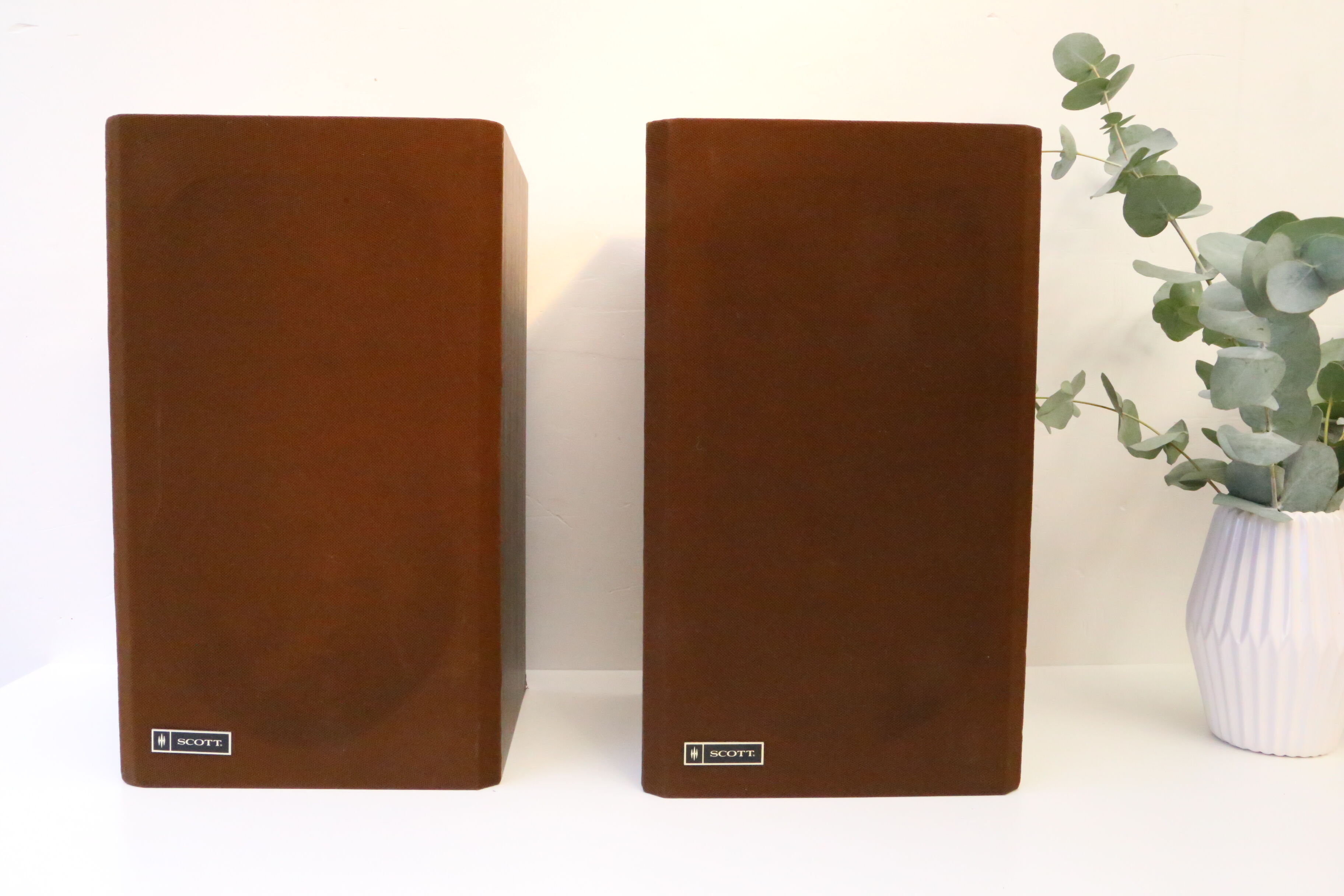 Scott s176b acoustic speakers, real vintage, made in Belgium