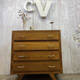 Chest of drawers with compass feet