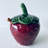 Ceramic pot strawberry slurry