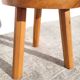 Tabouret bas tripode en frêne