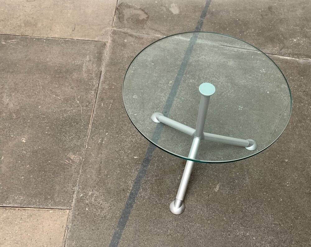 Postmodern Italian side table from the Help series in glass by Paolo Bistacchi for Albed, Milan.