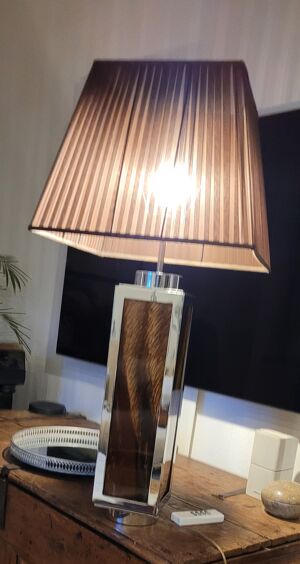 Lampe en crome et bakélite