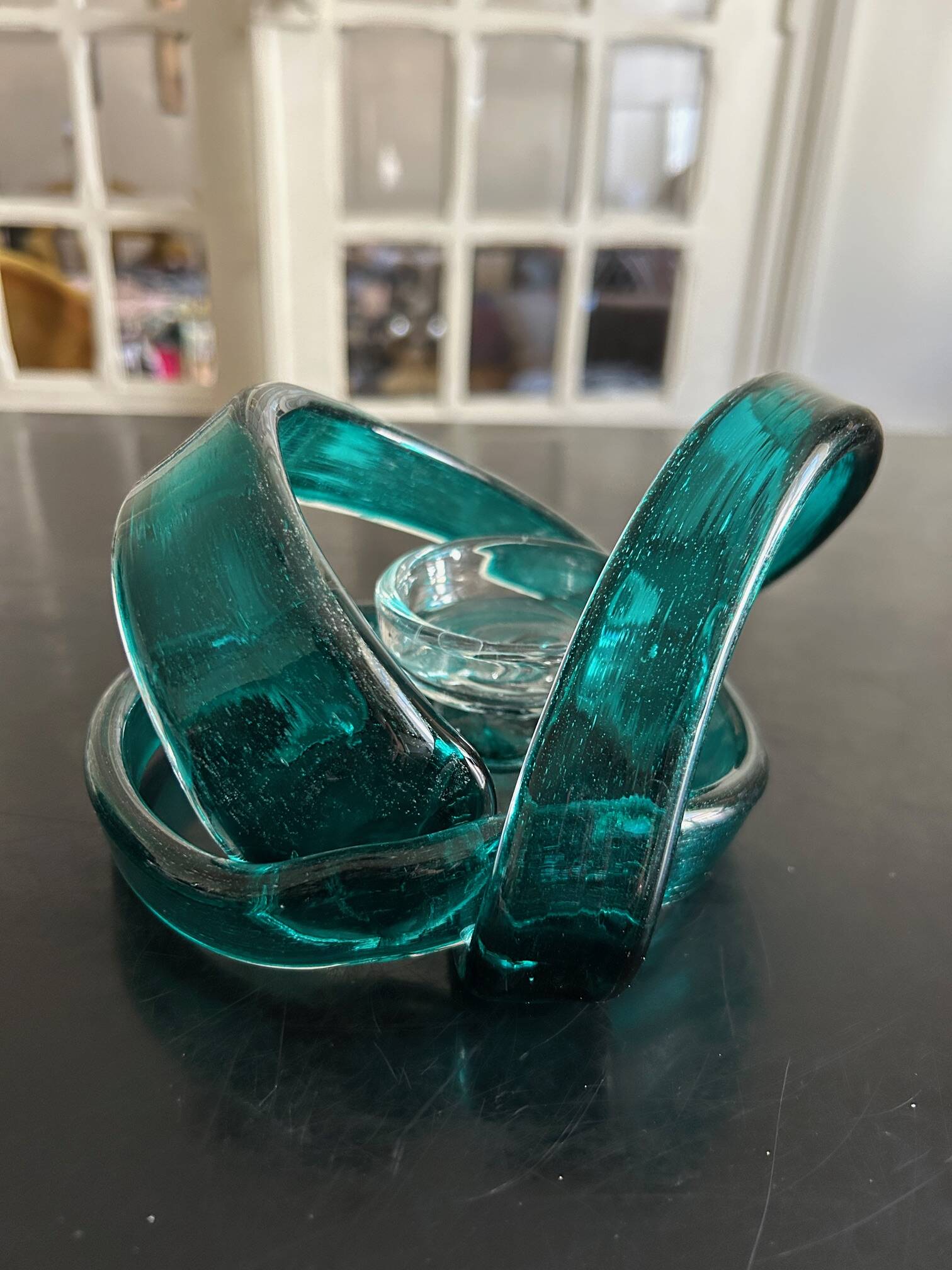 glass ribbon candle holder