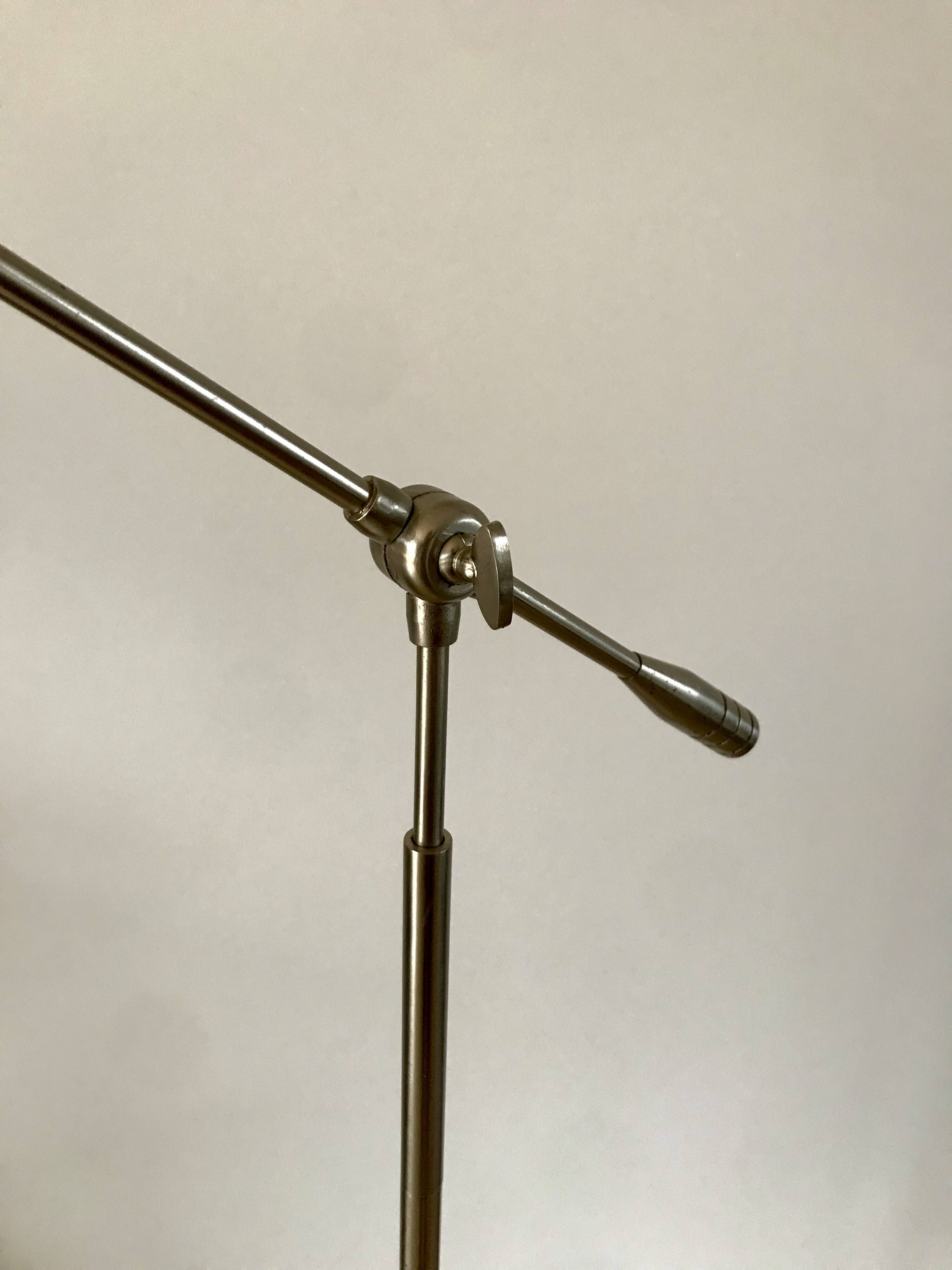 Pivoting brushed aluminum floor lamp from the 70s