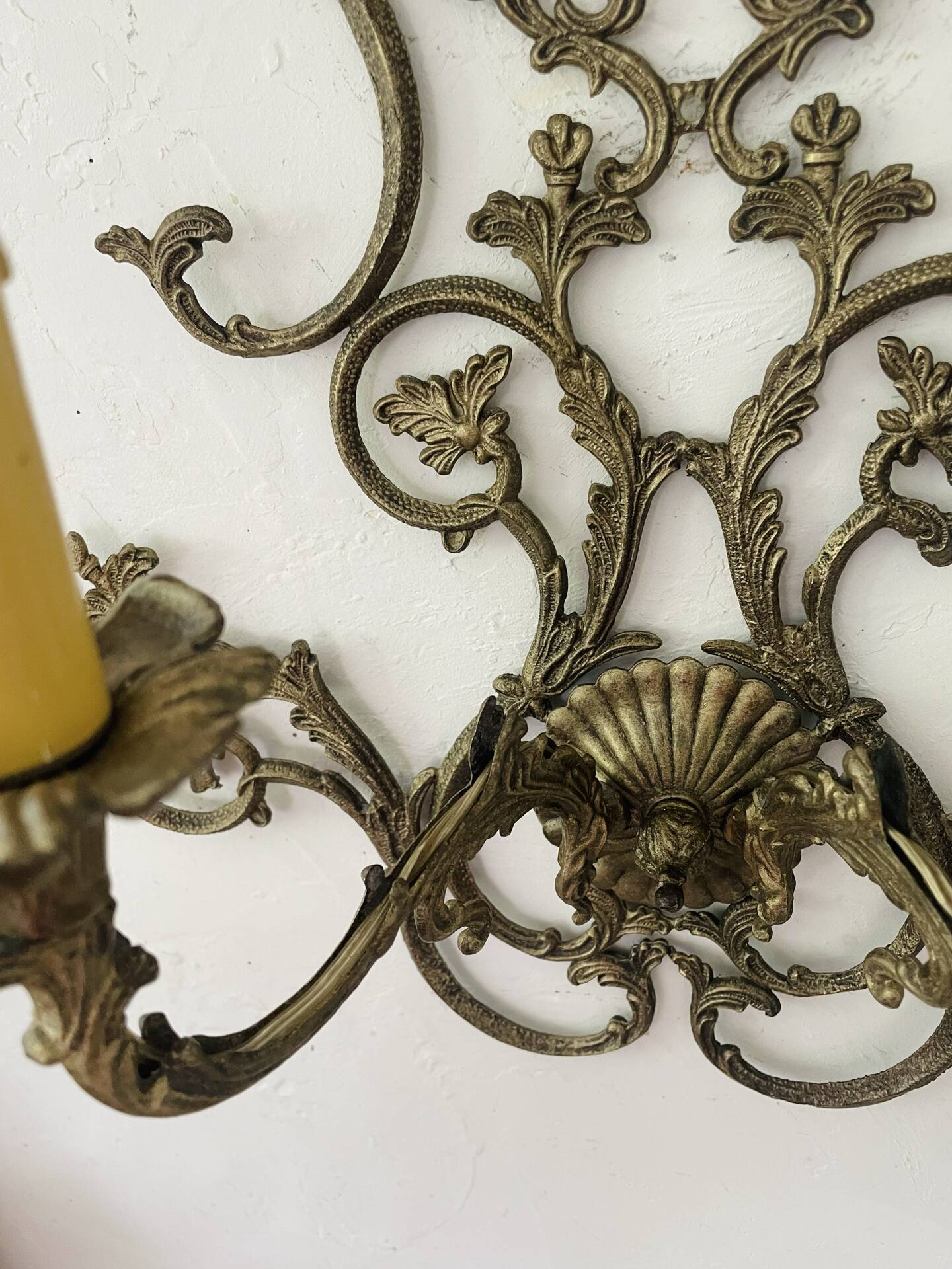 Large vintage Italian baroque wall light