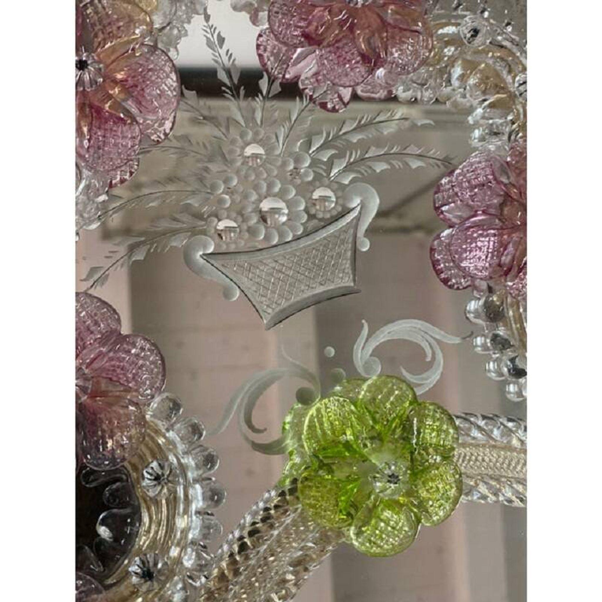 2000s Venetian Oval Green and Pink Floreal Hand-Carving Mirror in Murano Glass Style