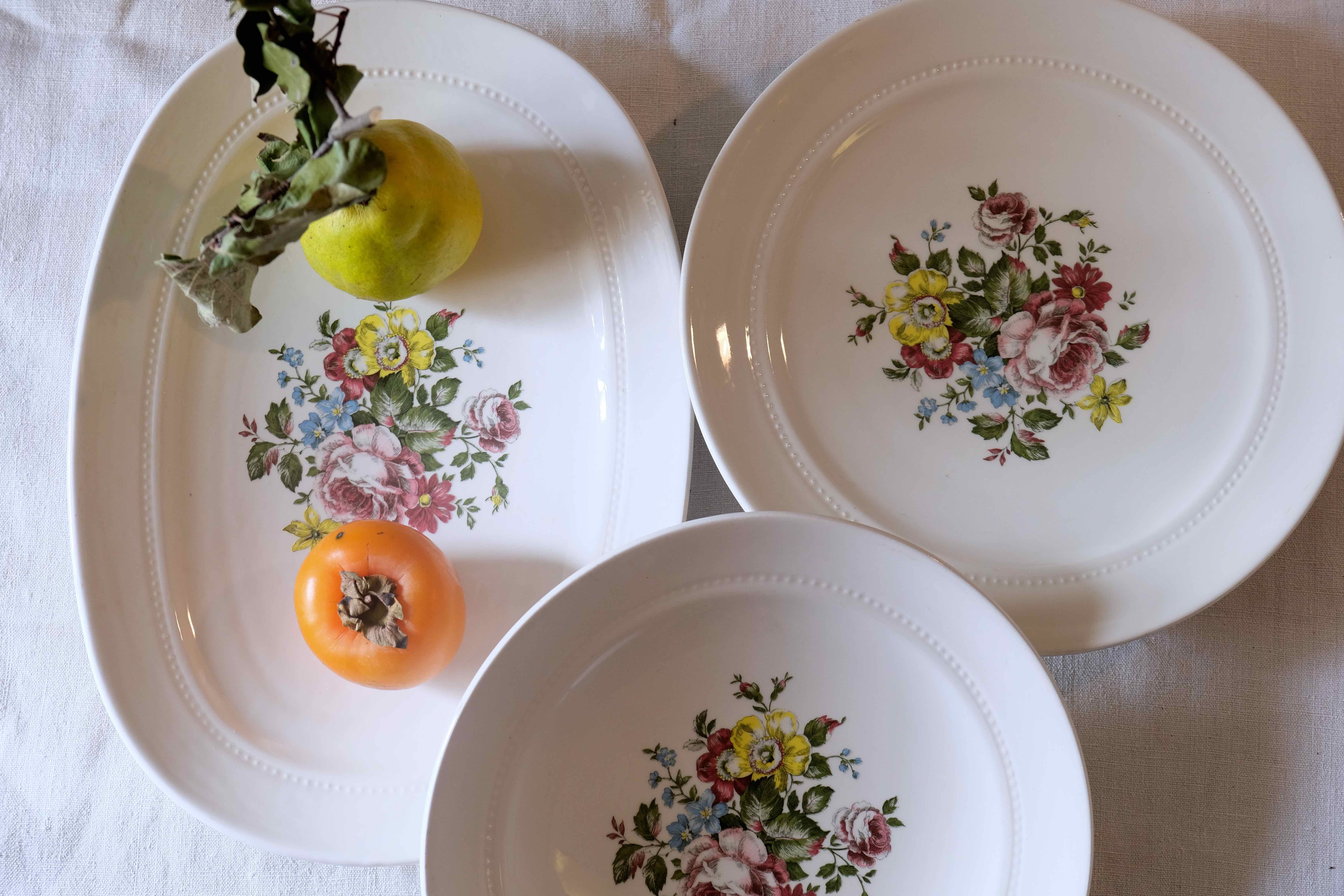 Flat french antique faience of Lunéville China Keller & Guerin 1889 "Chaillot of Vercor" décor of flowers