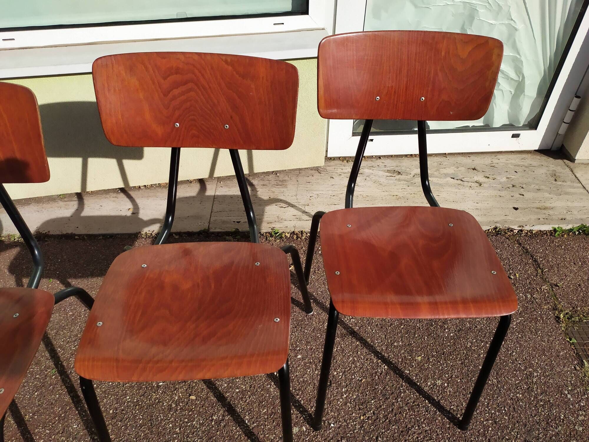 Set of 6 Dutch and metal school chairs - adult