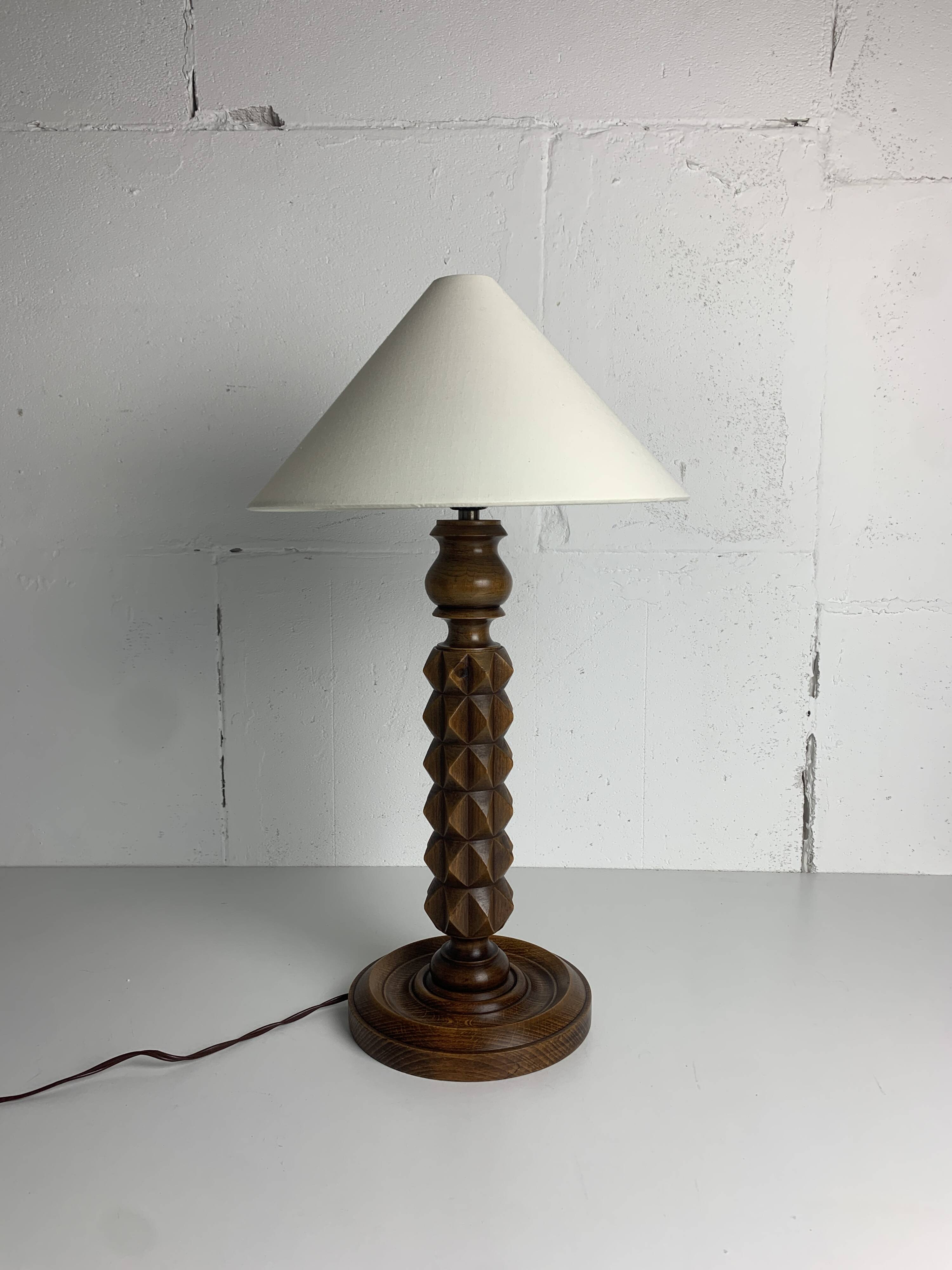 Brutalist wood turned table lamp in the style of Charles Dudouyt, 1940s
