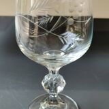 Set of 7 crystal stemmed glasses. Frosted wheat ear motifs. Art Deco