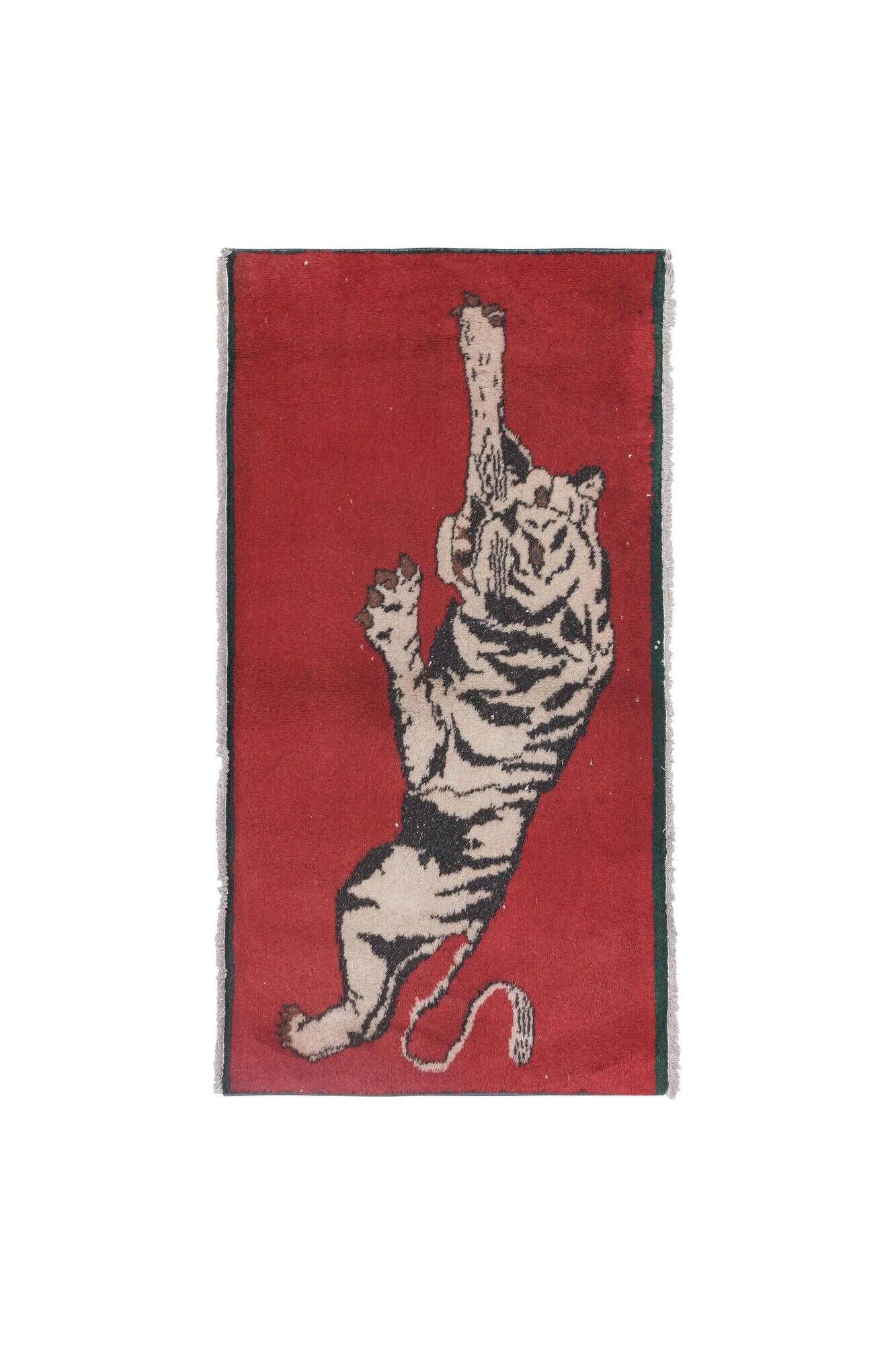 Vintage handmade Turkish rug 75x138 cm