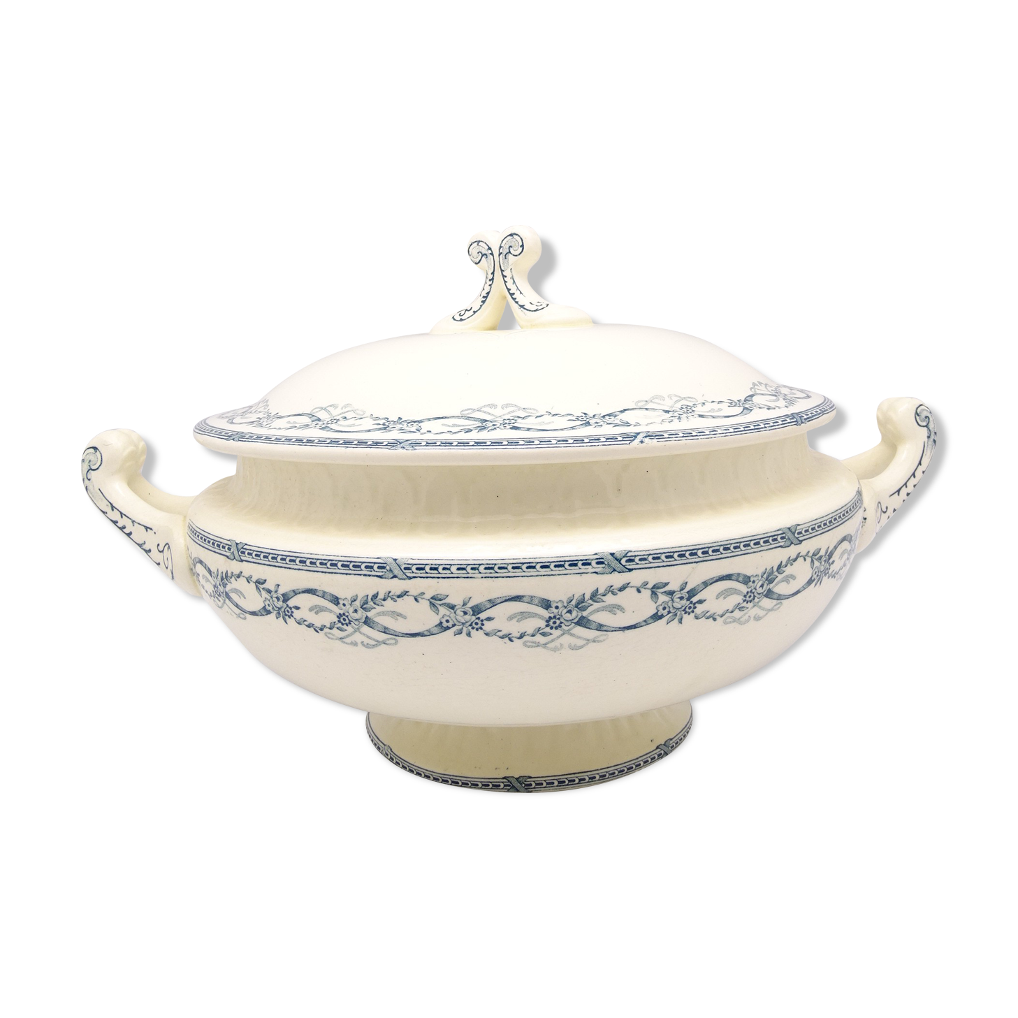 Tureen