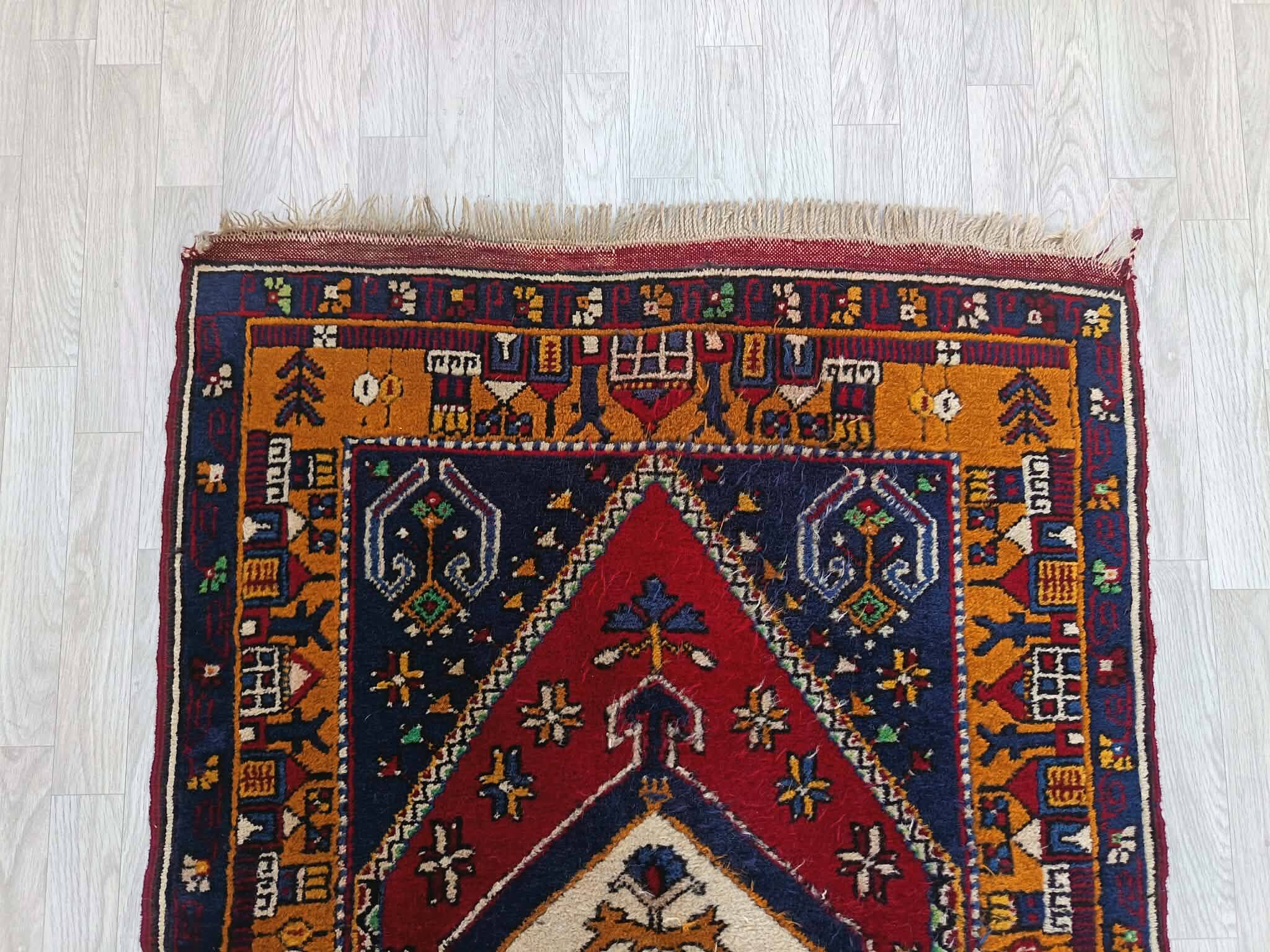 Handmade Yahyali carpet