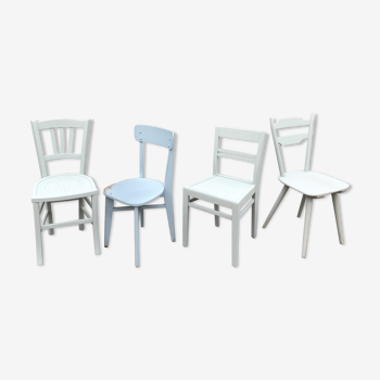 Chaises dépareillées