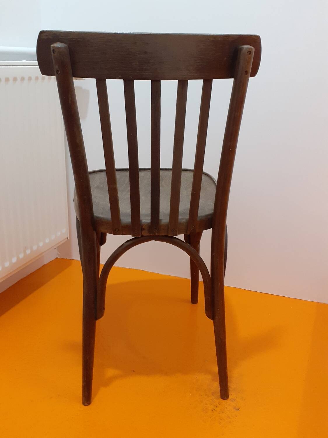 Bistro chair