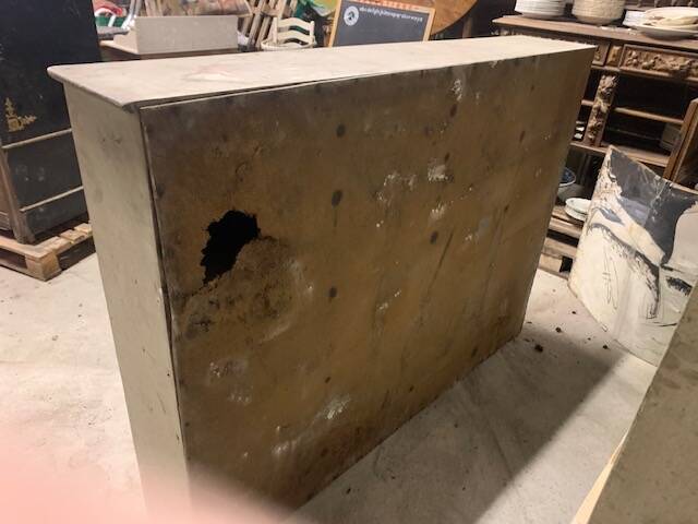 trade furniture with flap