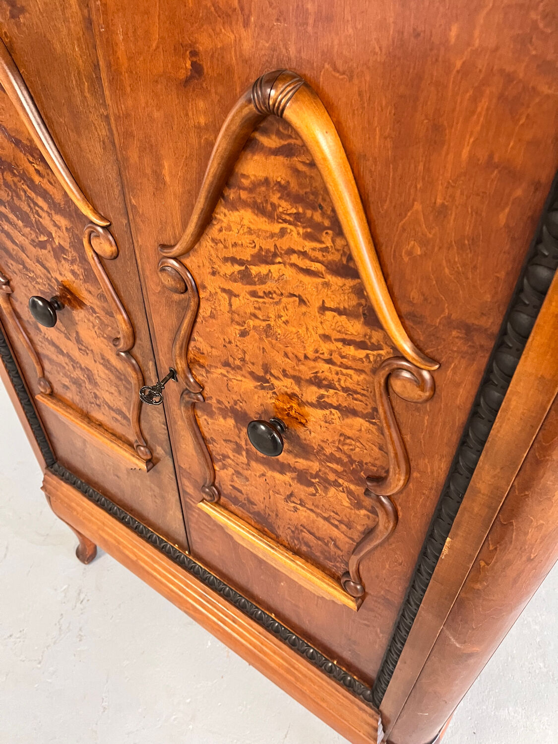 Oak linen closet from the 1930s, Norway
